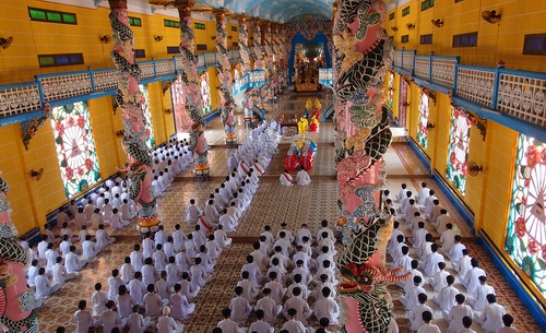 Cu Chi tunnels, Cao Dai temple tour 1 day